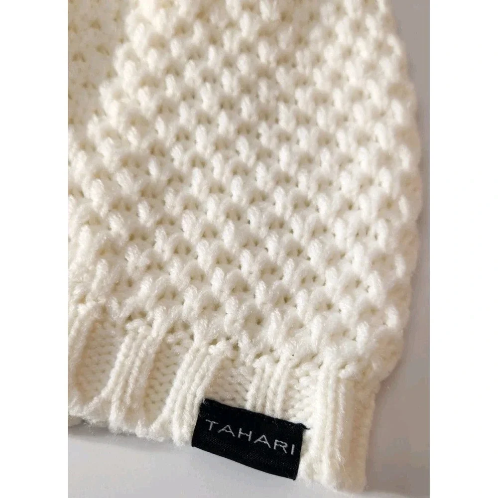 Tahari Knit Beanie Womens One Size White‎ Cozy Winter Hat Ski Tobogan Preppy